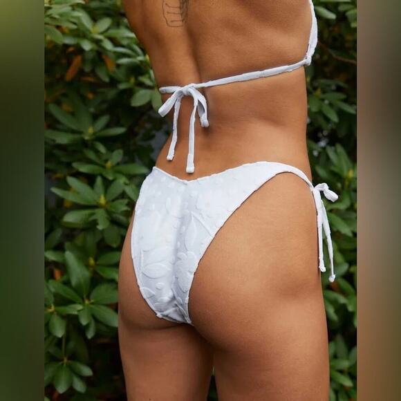 Aerie Terry Low Rise Tie Cheekiest Bikini Bottom in Floral White Size Small NWT - Picture 7 of 7